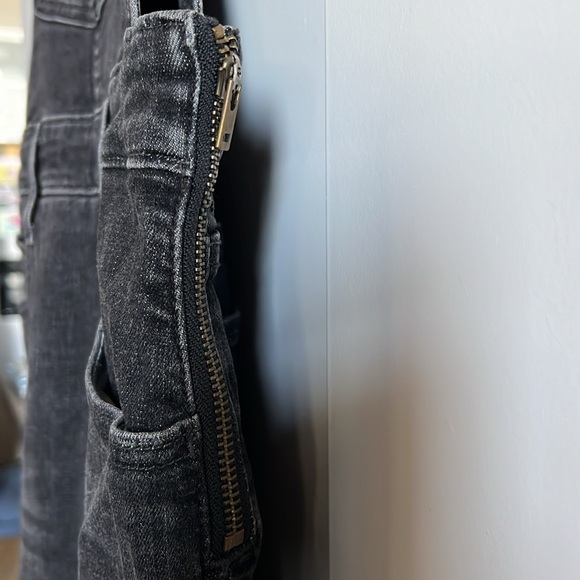 Levi’s Dark Gray Overalls - Picture 8 of 15
